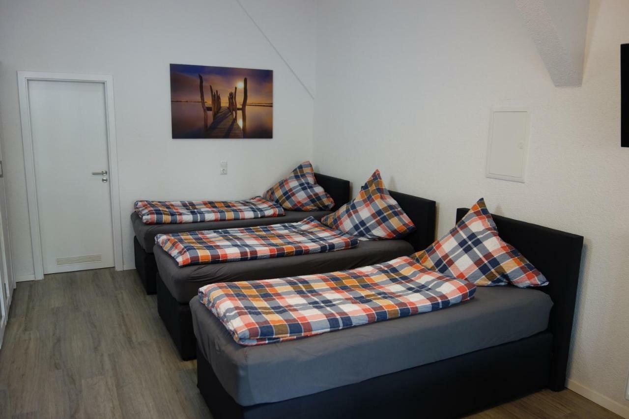 Speedys Gaestehaus Baar  Экстерьер фото